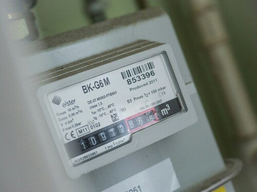 Smart Ways to Save: A Simple Guide to Business Electricity Rates
