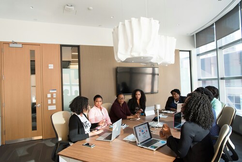 How Digital Tools Are Reshaping Supplier Relationships for Modern Enterprises