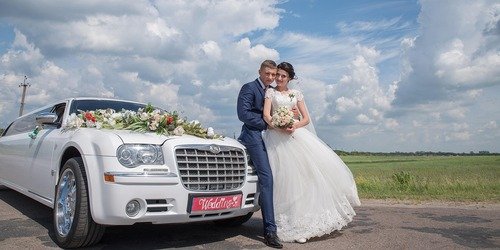 ​Make Your Chicago Wedding Unforgettable with a Luxury Limo Service